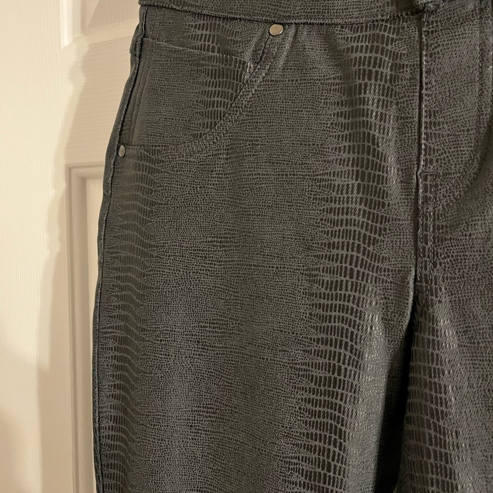 ZEZAB CROC SKIN JEGGINGS